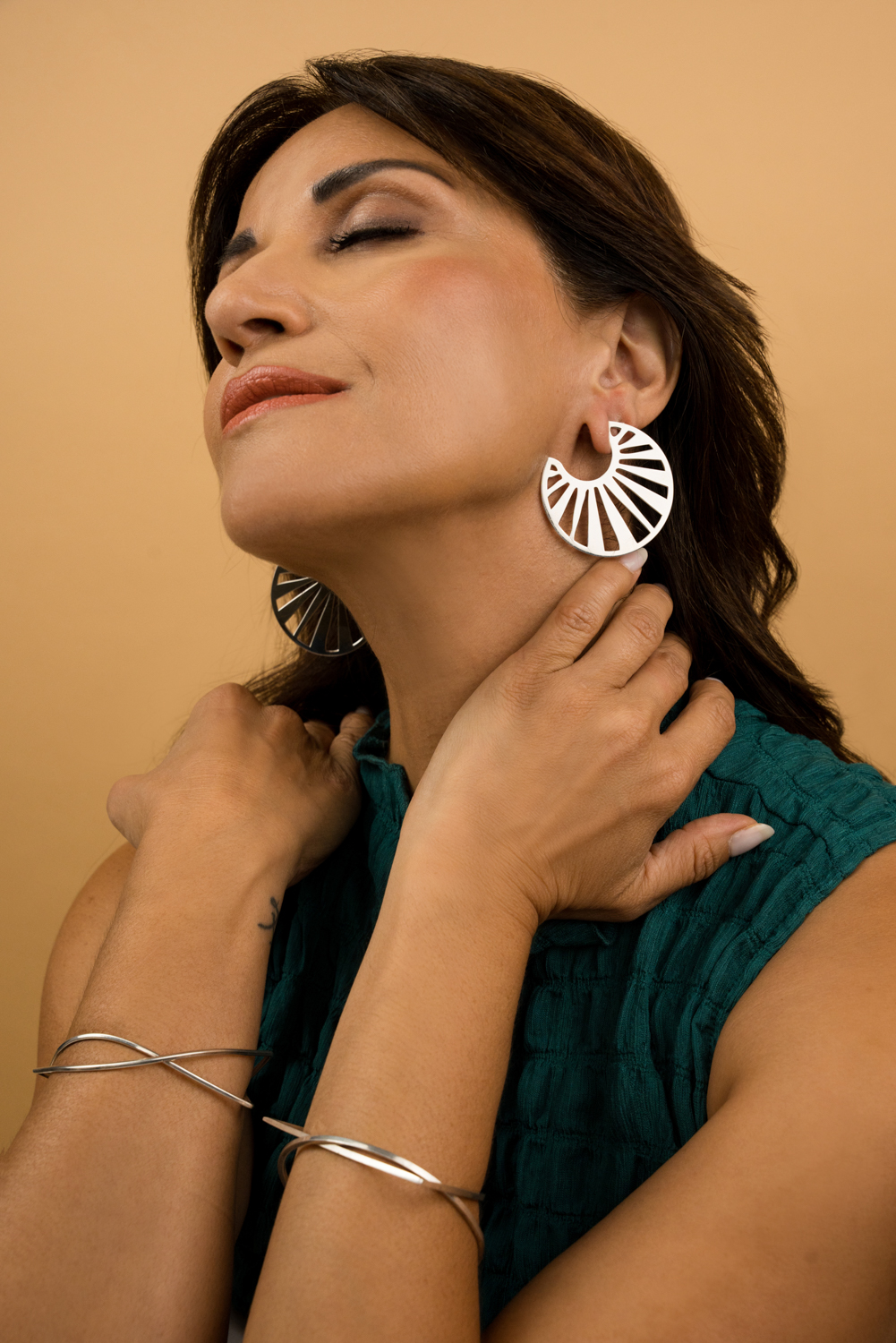 Silver hoops CHESHIRE L 2 Silver hoops CHESHIRE L - Image 2