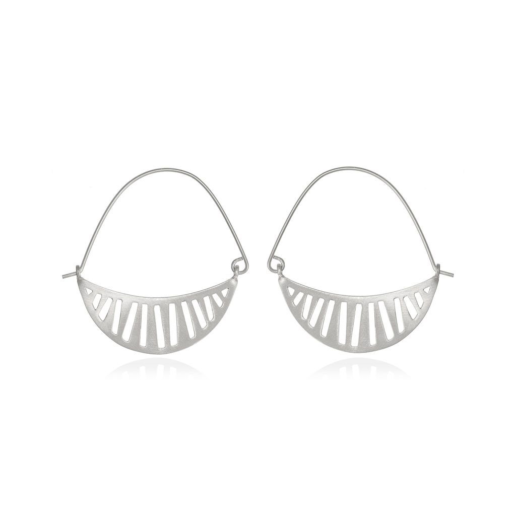 silver-earrings-cheshire-gondola-l-1