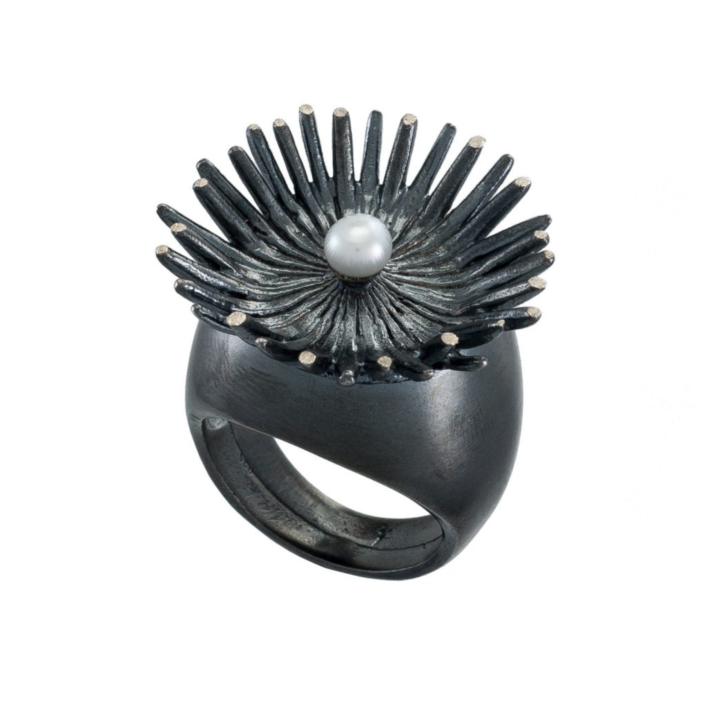 oxidized-silver-ring-with-pearl-anemone-1