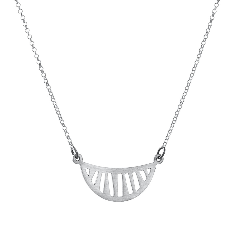 silver-necklace-cheshire-gondola-s-1