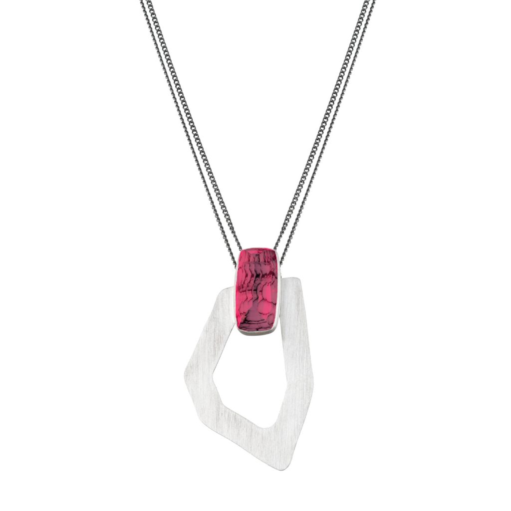 silver-necklace-with-ruby-mrs-trapeze-1