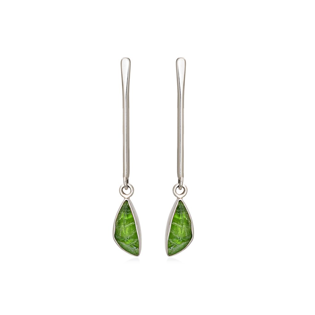 silver-earrings-with-dioptase_1